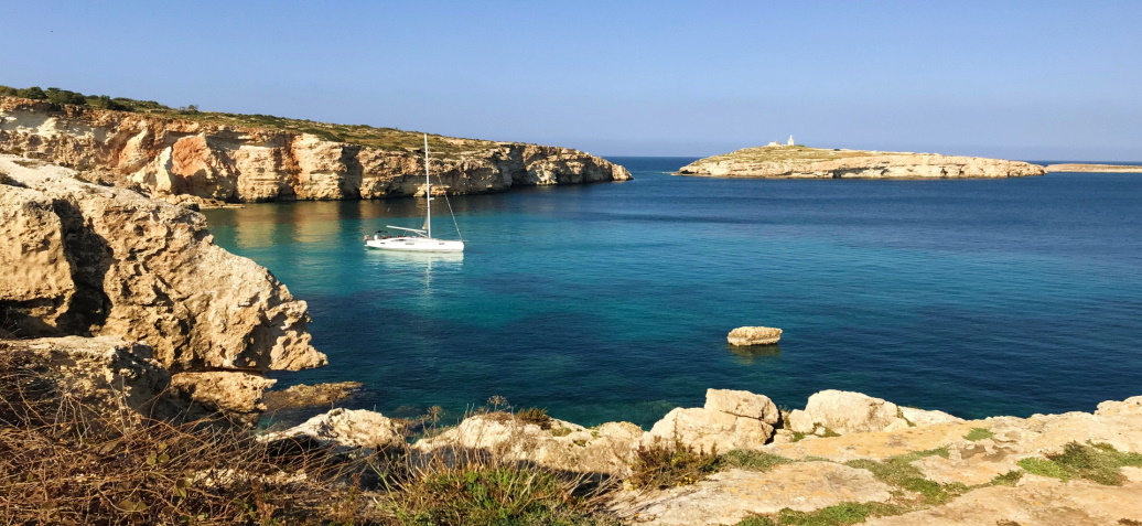 yacht charter in malta